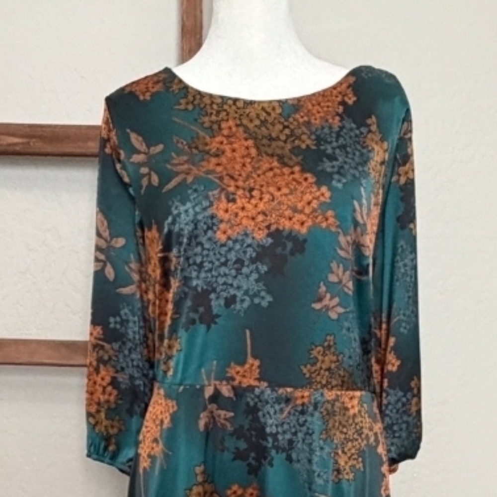 Maxi Dress - Picture 3 of 6
